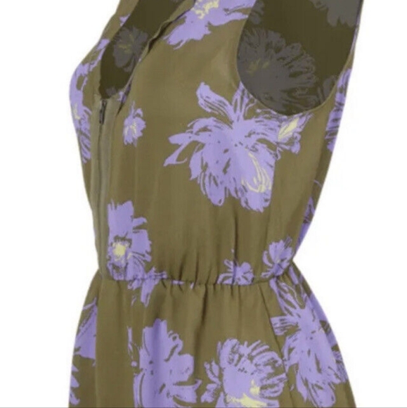 CAbi Celebrity top NWOT - Picture 2 of 6